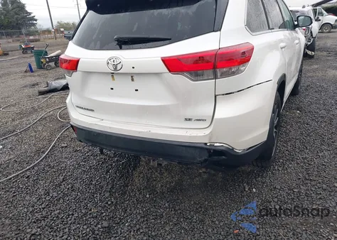 2017 Toyota Highlander Se z USA, uszkodzony, nr VIN 5TDJZRFH1HS426753